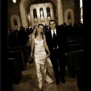 Elizabeth Fillmore Sz 2 amazing satin & style Needs a clean - a few little spots